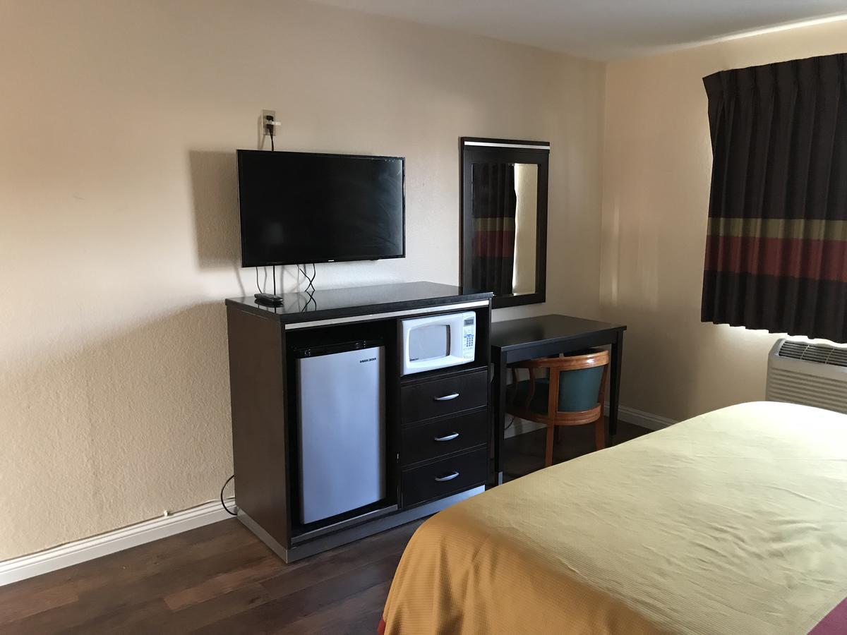 Manhattan Inn & Suites Manhattan Beach Extérieur photo