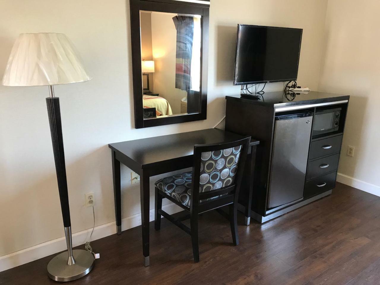 Manhattan Inn & Suites Manhattan Beach Extérieur photo